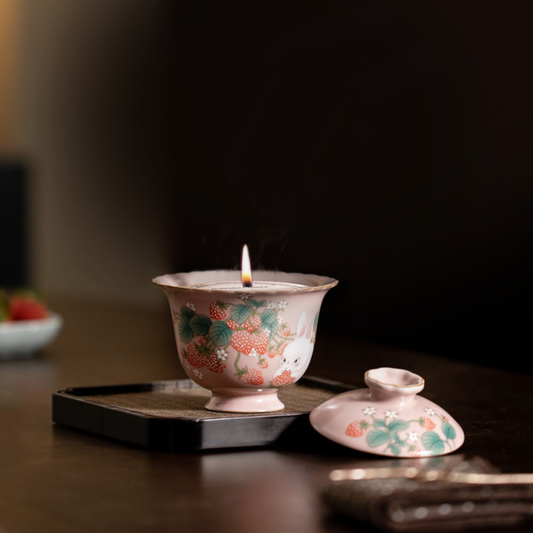 Strawberry Rabbit Incense Burner - Perfect for Gaiwan Tea Sets and Aromatherapy - HeritEdge｜Cultural Craft Gifts Boutique