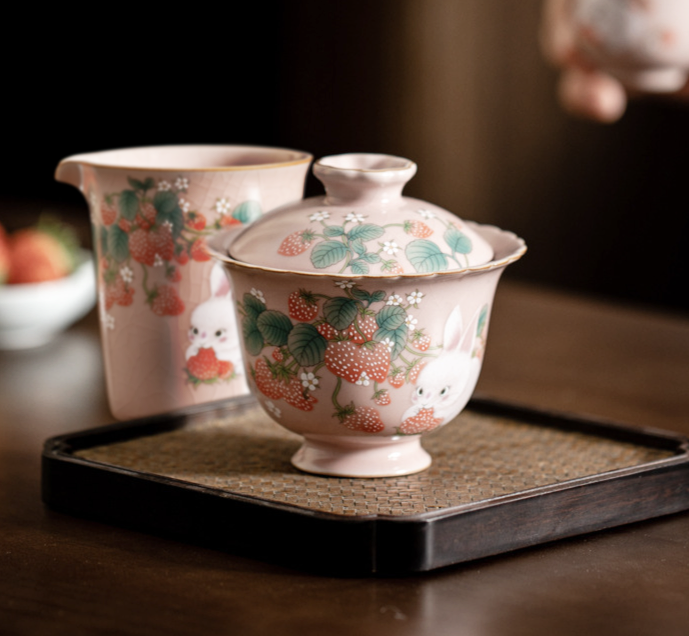 Strawberry Rabbit Incense Burner - Perfect for Gaiwan Tea Sets and Aromatherapy - HeritEdge｜Cultural Craft Gifts Boutique